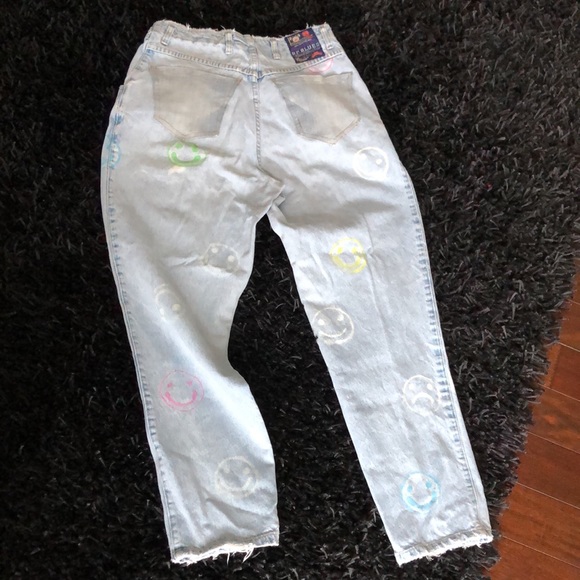 Custom painted smile jeans size 9 - Picture 4 of 10